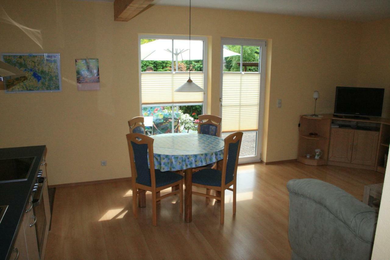 Ferienhaus Nachtigall Rechlin Bagian luar foto