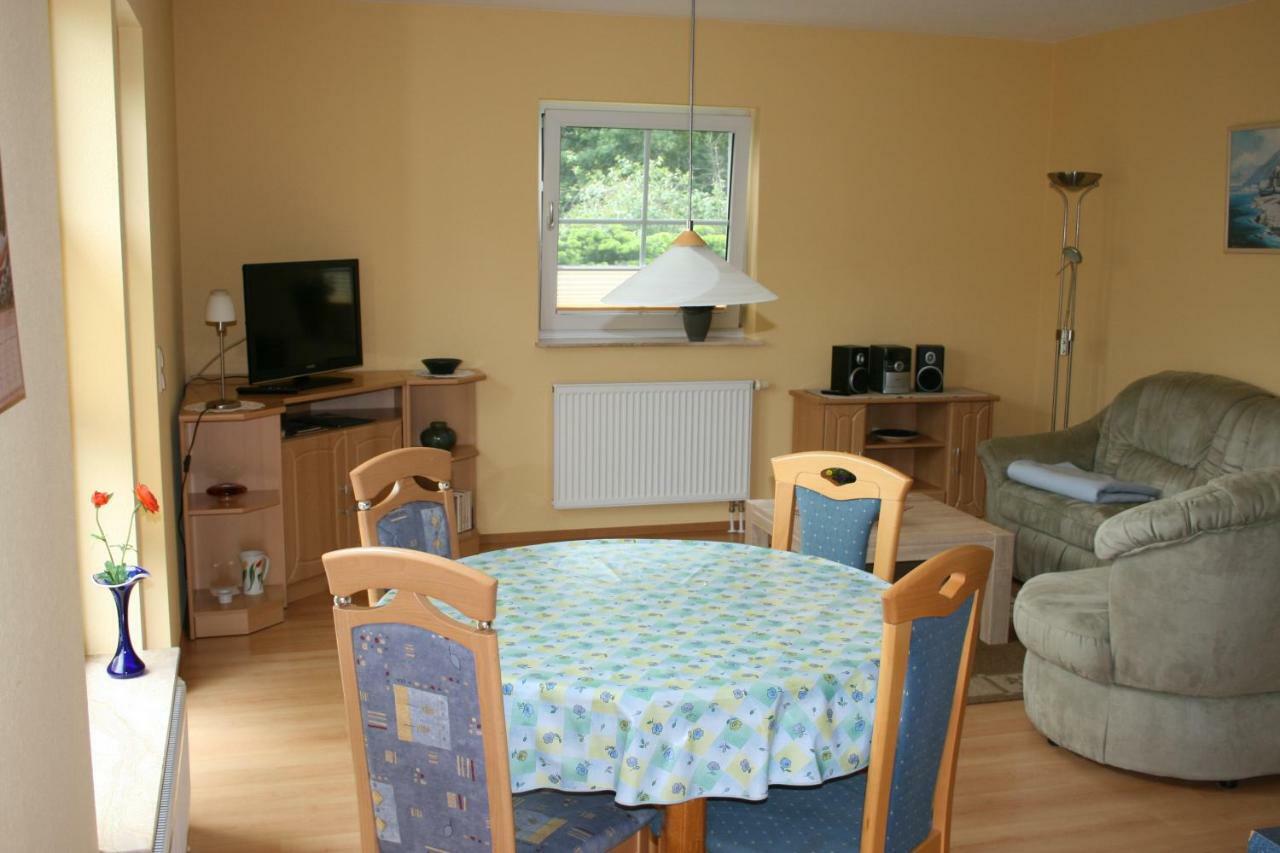 Ferienhaus Nachtigall Rechlin Bagian luar foto