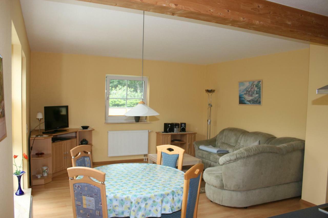 Ferienhaus Nachtigall Rechlin Bagian luar foto